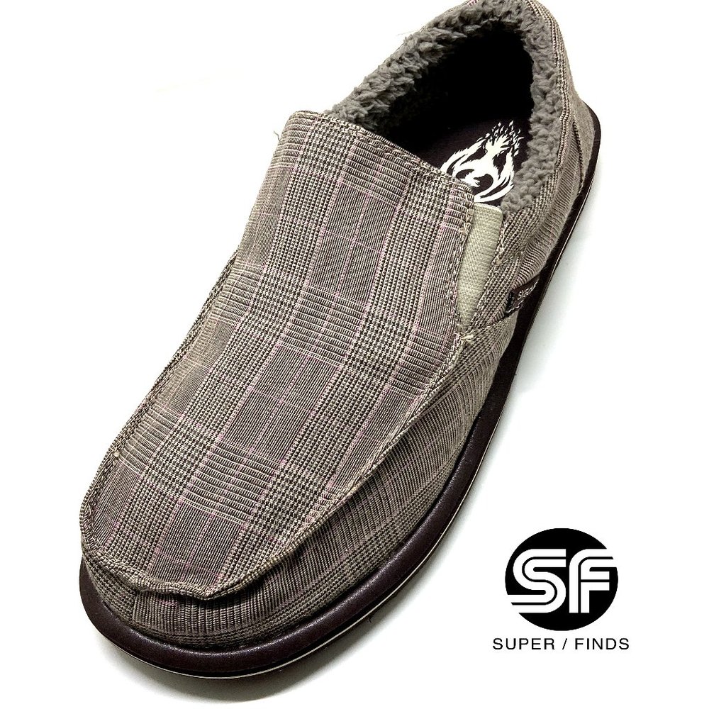 Sketches Tantric Fround  Size 10